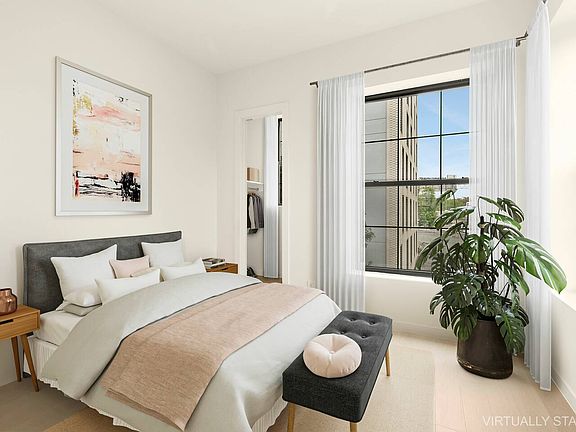 4th image of 520 Union Ave