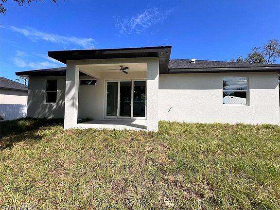 5th image of 19103 Helena Ave