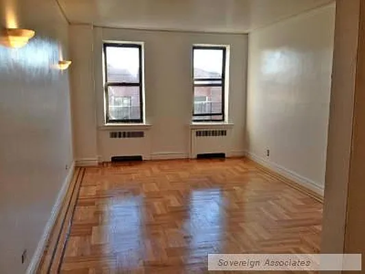 Rented by Sovereign Associates | media 2