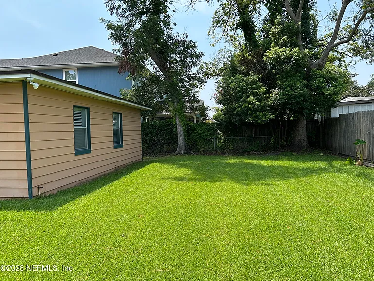 4323 Shirley Ave — Photo 11