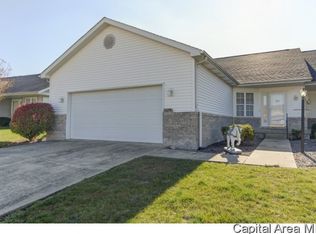 140 Jennifer Ct, Chatham, IL 62629