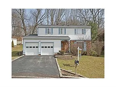 1616 Harvest Hill Dr photo 1