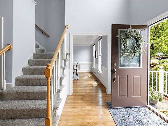 4th image of 12516 Amershire Ln