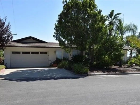 15198 Darnell Dr, Lake Elsinore, CA 92530