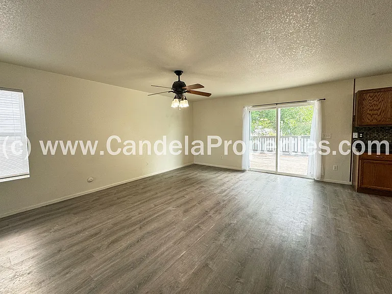 8008 Firecracker Trl — Photo 16