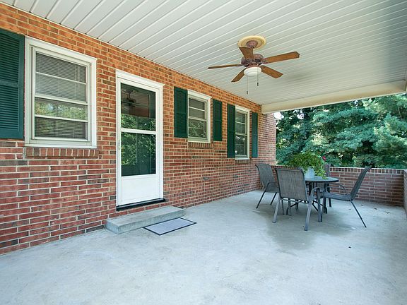 5th image of 1602 Longview Ave