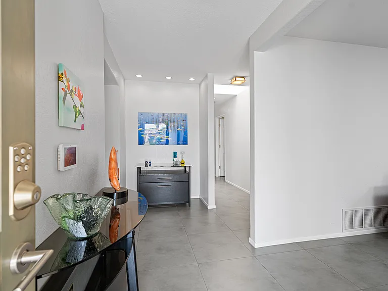 72596 Beavertail St — Photo 1