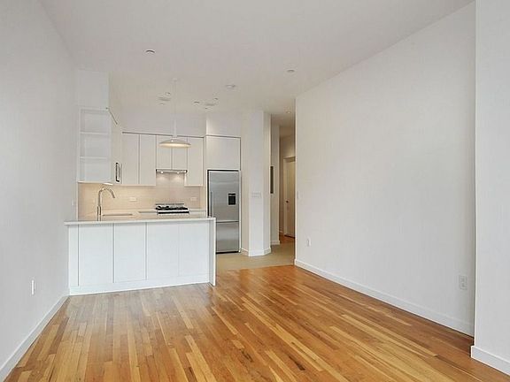 2nd image of 237 W 11th St APT 3B