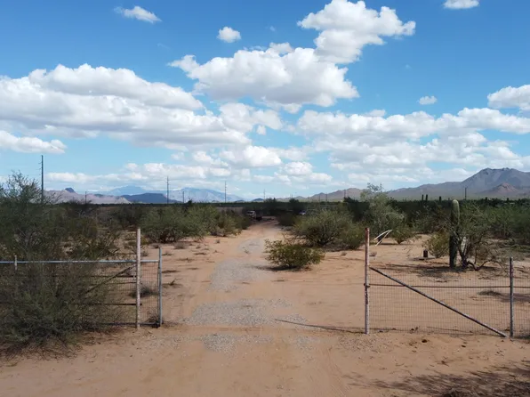 5400 N River Rock Ln, Tucson, AZ 85743