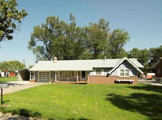 3746 N Armstrong Ave, Wichita, KS 67204