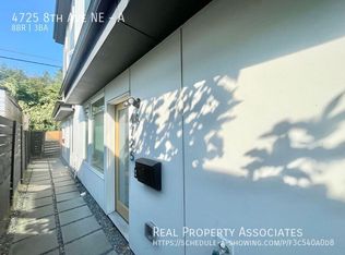 4725 8th Ave NE #A, Seattle, WA 98105