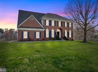 21143 Mayapple Pl, Sterling, VA 20164
