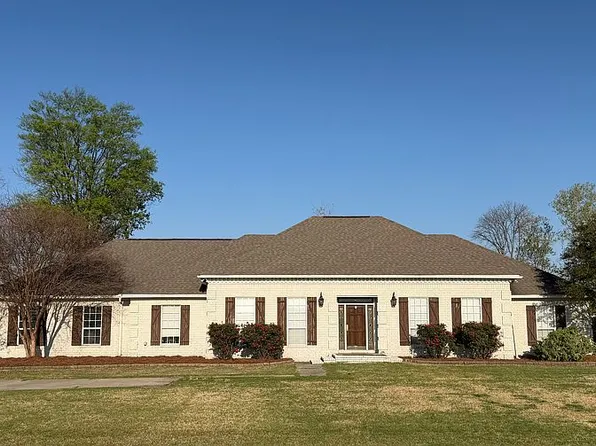 1967 Lakehall Rd, Lake Village, AR 71653