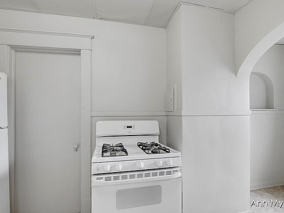 4th image of 1814 Francis Ave SE