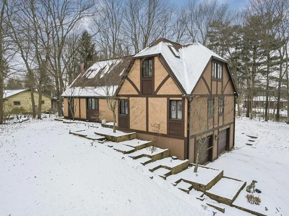 7490 S Section Line Rd, Delaware, OH 43015