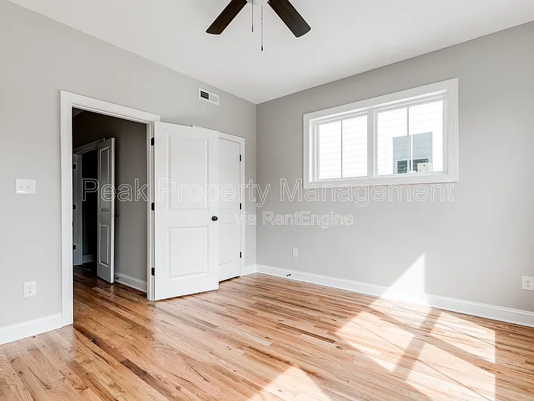 3204 Delaware Ave — Photo 22