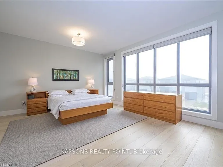 2368 Red Thorne Ave — Photo 13
