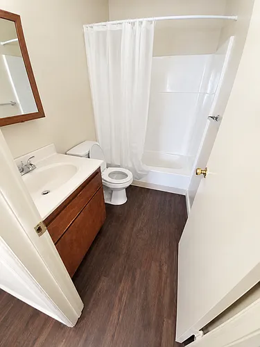 Floor plan UNIT 32 photos only upstair old hardwood