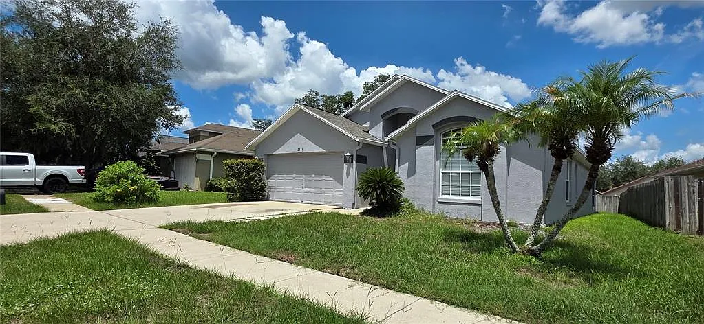 3 bed, 2.0 bath, 1631 sqft, $2,195 — Photo 4