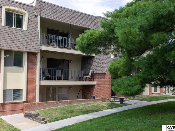12025 Pierce Plz APT 223, Omaha, NE 68144