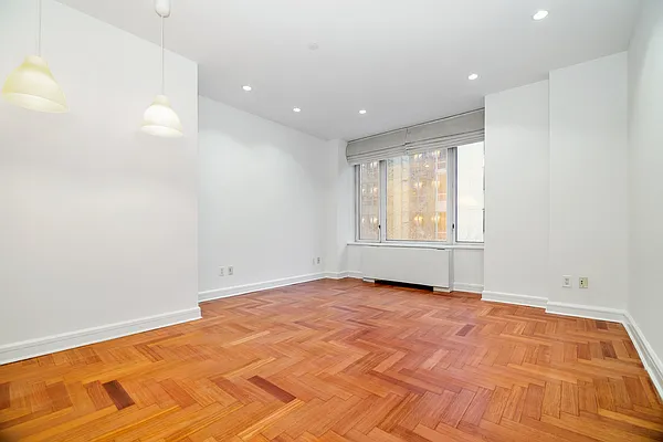 Rented by Nest Seekers International | media 2