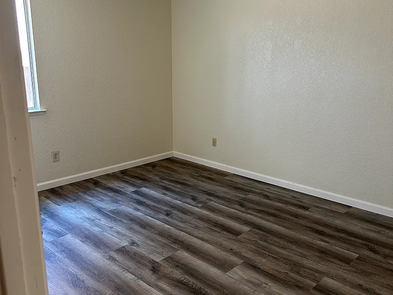 3705 Cassie Ln — Photo 11