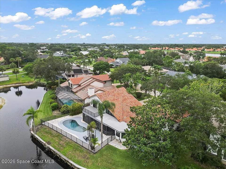 740 Kerry Downs Cir