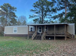 607 Lake Trace Rd, Converse, LA 71419