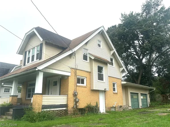 285 Poland Ave, Struthers, OH 44471