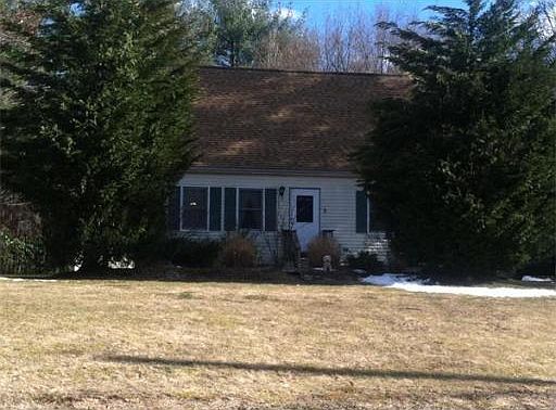 1st image of 3 Elmwood Dr