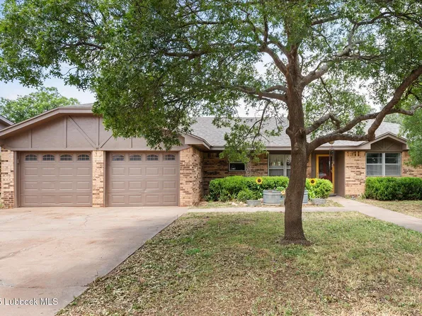 720 8th St, Wolfforth, TX 79382