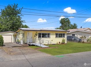 851 Dayton Ave NE, Renton, WA 98056