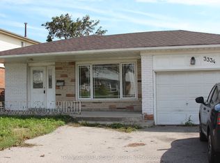 3334 Morning Star Dr, Mississauga, ON L4T1X7