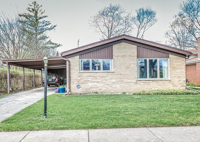 1st image of 605 Leamington Ave