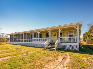 995 Waterlily Rd, Coinjock, NC 27923