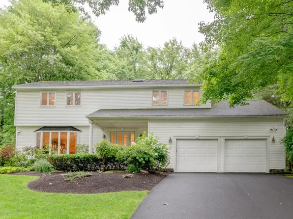 24 Catherine Street, Delmar, NY 12054