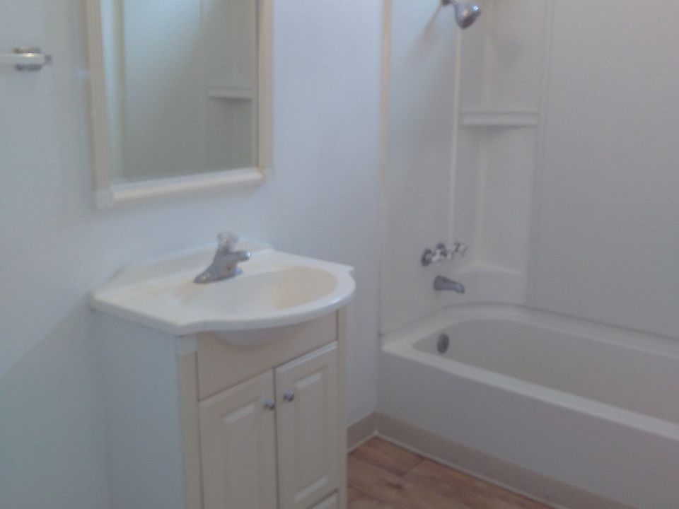 1st image of 540 Flower St APT 16