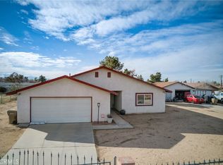11760 Locust Ave, Hesperia, CA 92345