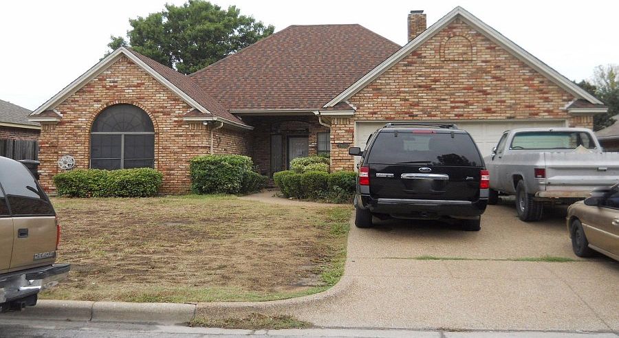 1st image of 1920 Ashley Dr