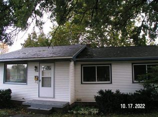 1544 32nd St SW, Wyoming, MI 49509