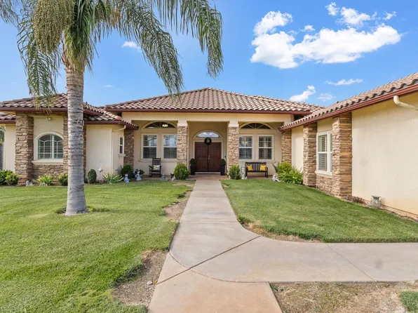 3165 N Greenwood Ave, Sanger, CA 93657