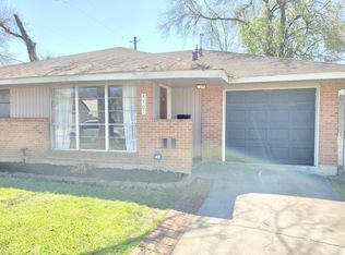 4701 Chrystell Ln, Houston, TX 77092