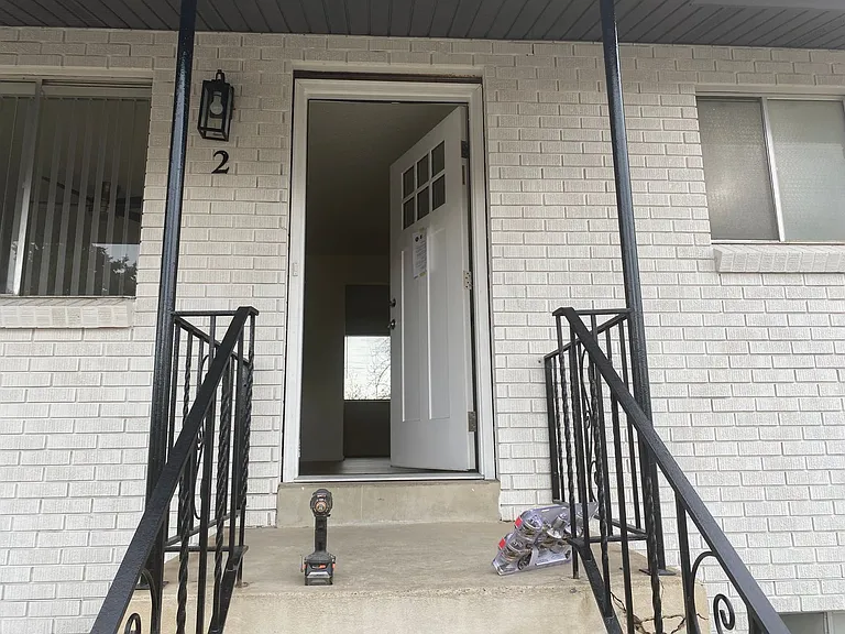 1428 W 300 N — Photo 11
