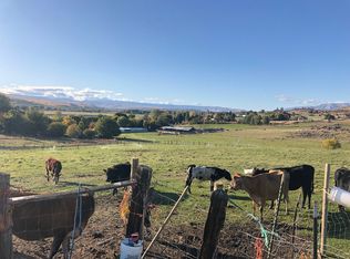 877 Zimmerman Rd, Yakima, WA 98908