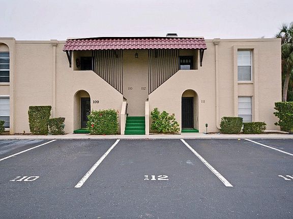 2nd image of 835 18th St