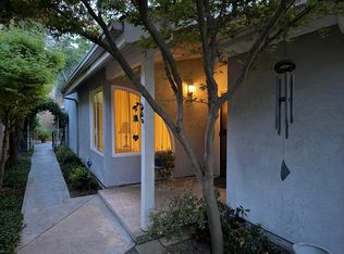 1515 E Castlecrest Ave, Visalia, CA 93292