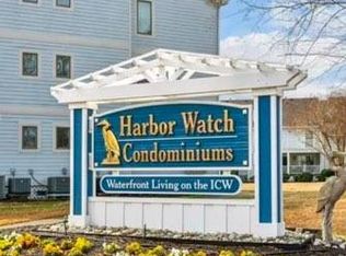 7 Harbor Watch Dr UNIT 207, Chesapeake, VA 23320