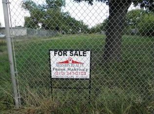 2806 Castroville Rd, San Antonio, TX 78237