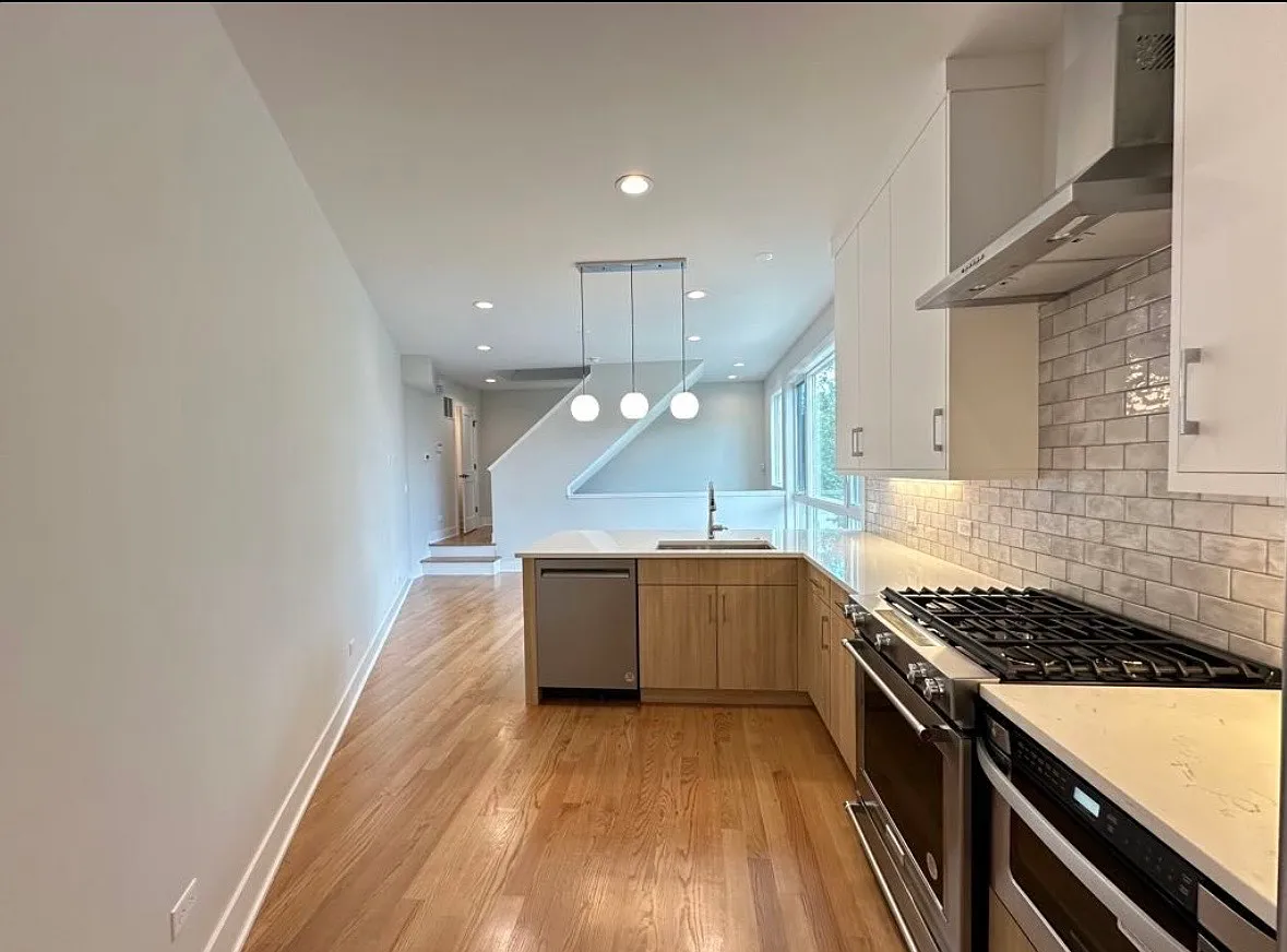 2 bed, $3,645 — Photo 4