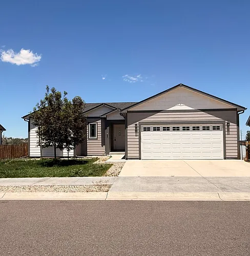 314 Apricot St Photo 1